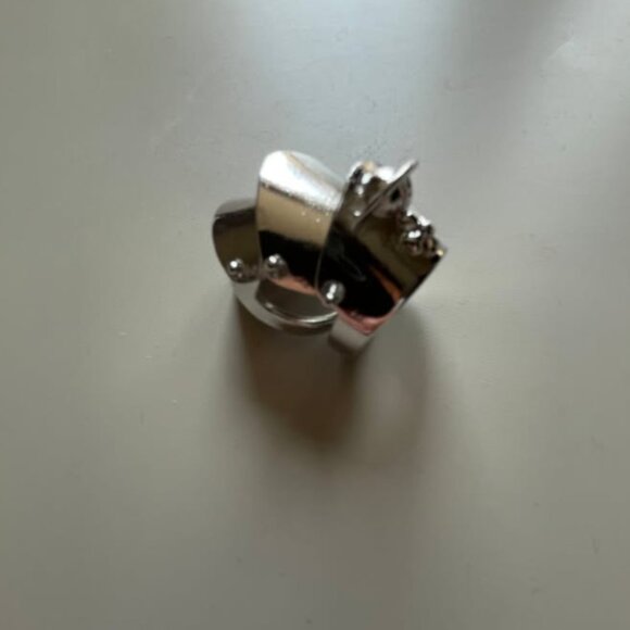 Vivienne Westwood Armour Ring - Picture 1 of 3